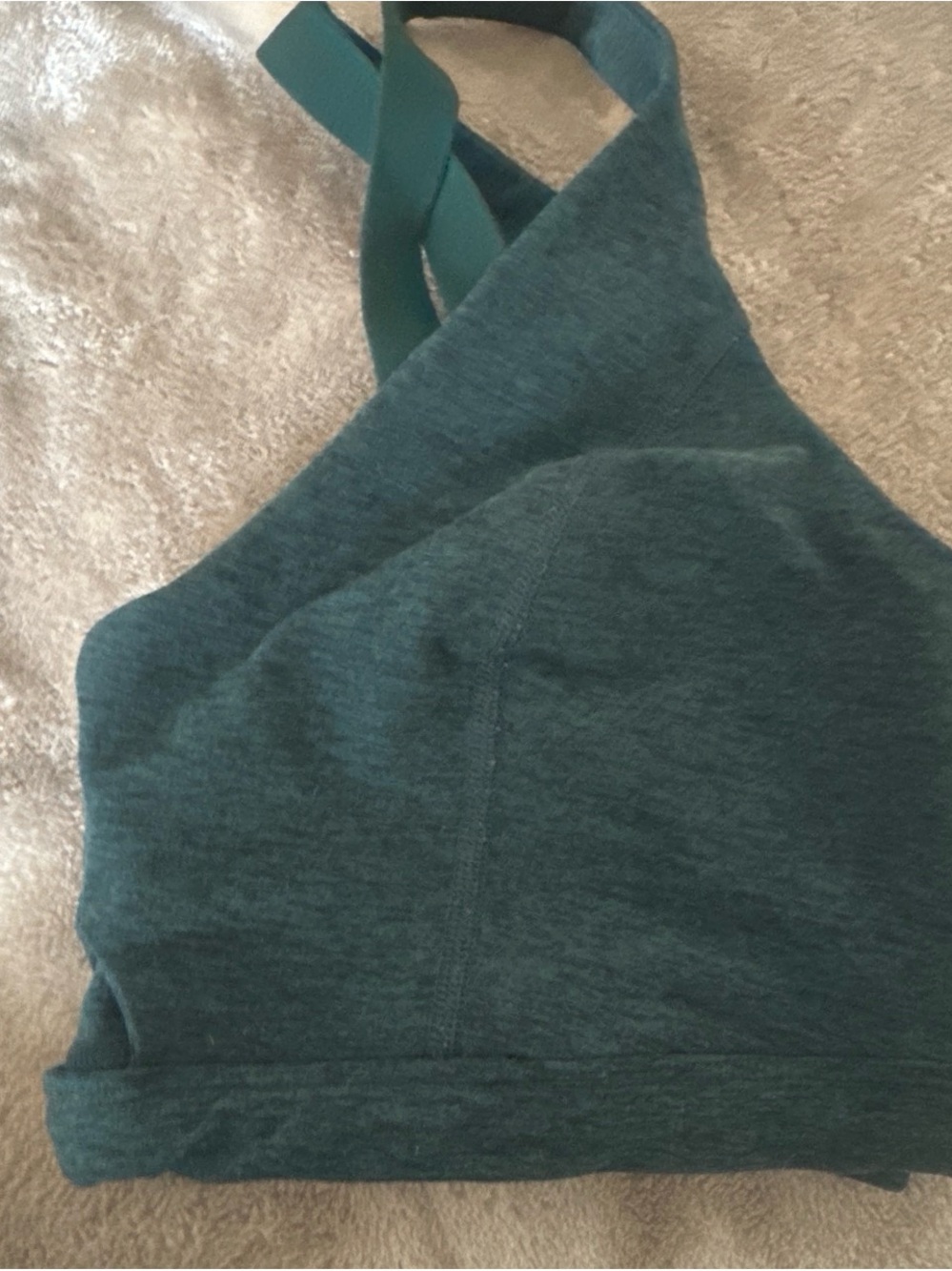Beyond Yoga green sports bra - Picture 5 of 5